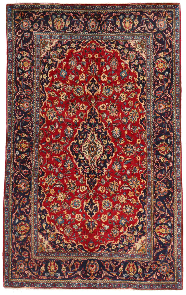 Persian Kashan Keshan rug, 228 × 144 cm
