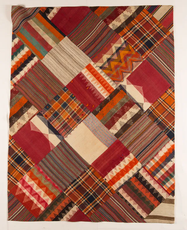 Persian Cheltekeh rug, 230 × 176 cm