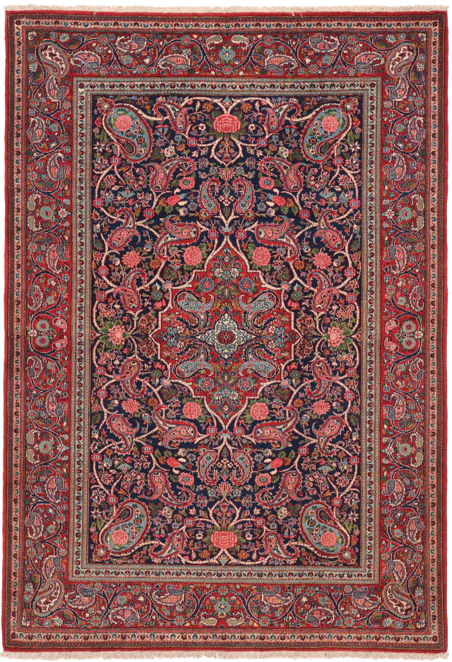 Keshan / Kashan / Qazvin Antique Rug – circa 1910, 195 × 135 cm