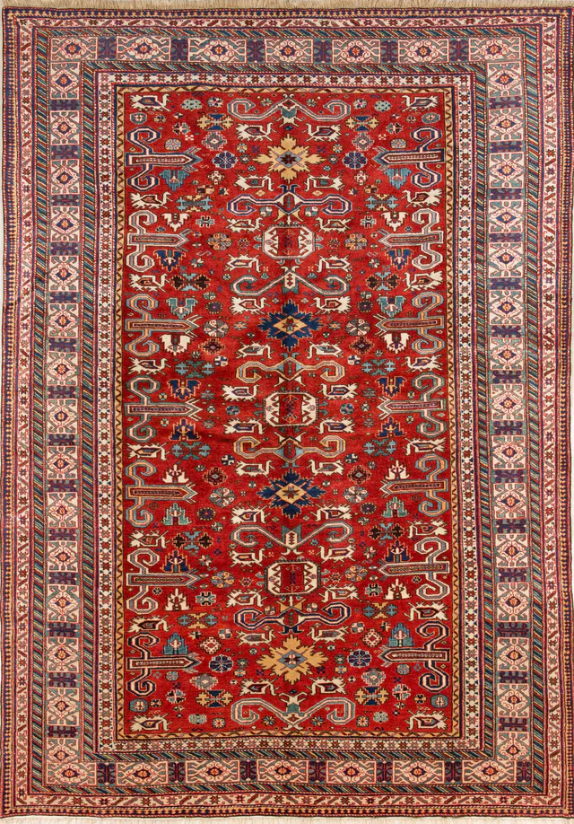 Fine Shirvan rug, 290 × 205 cm
