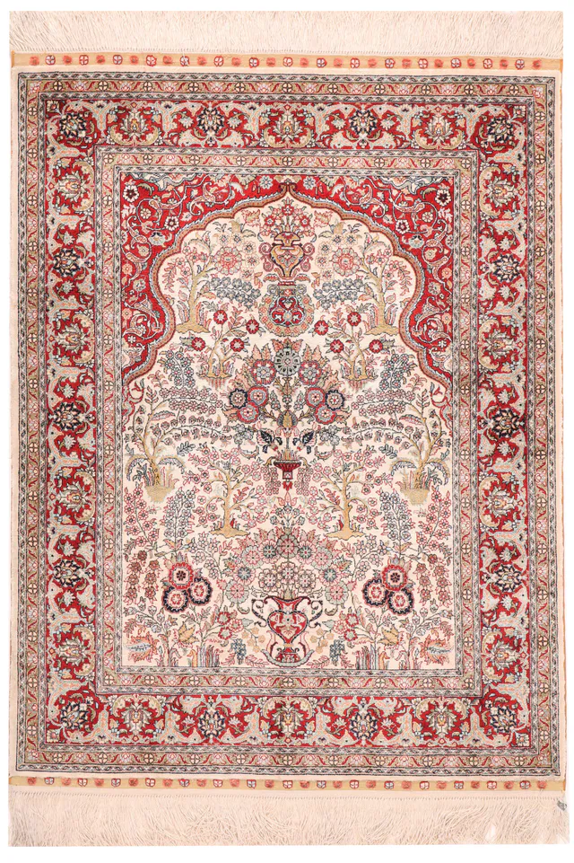 Silk Persian design, 122 × 91 cm