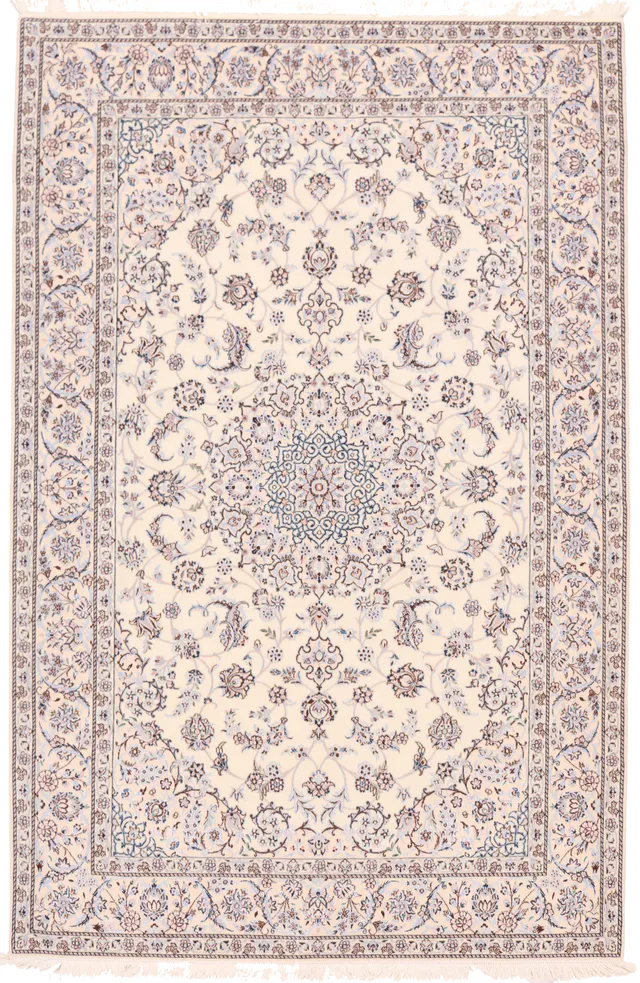 Nain 9 La rug with silk highlights 7'7 x 5, 237 × 154 cm