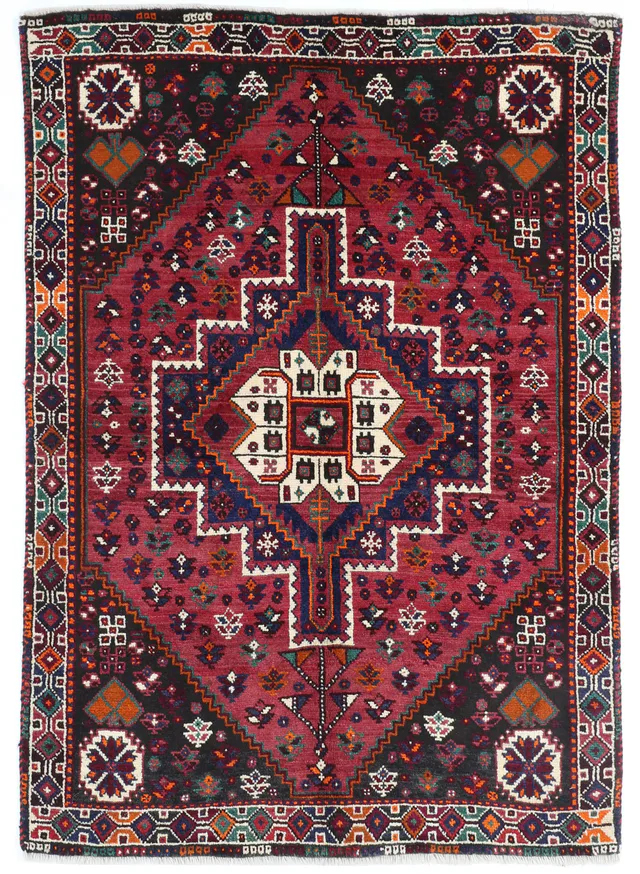 Persian Shiraz Rug in, 164 × 113 cm