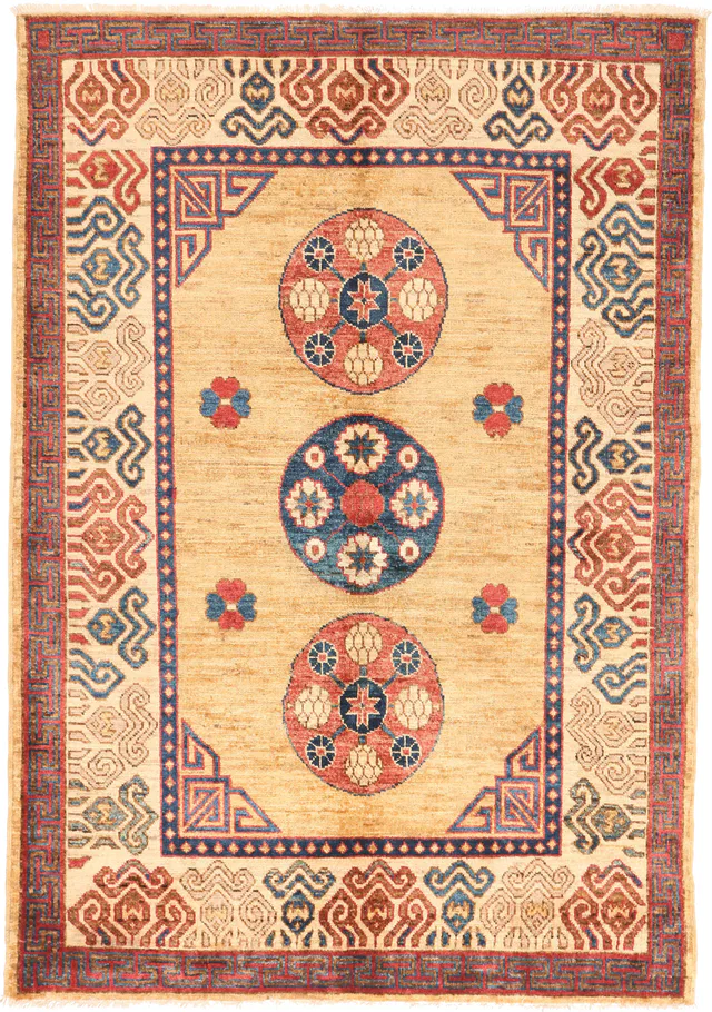 Shirvan Design Rug in, 169 × 118 cm
