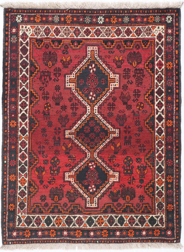 Persian Nomadic Shiraz Rug in, 140 × 107 cm