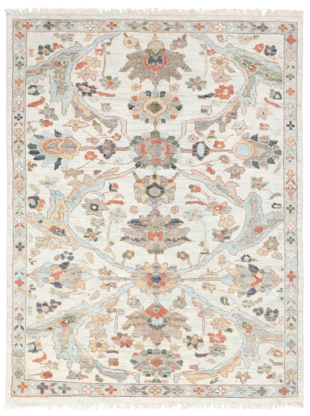 Persian Sultanabad Rug, 198 × 158 cm