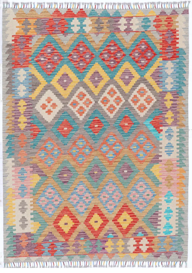 Shirvan kilim rug, 176 × 127 cm