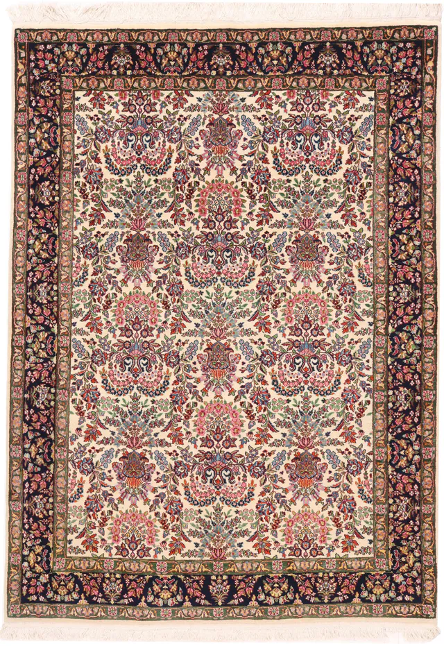 Agra Rug – Indian, 212 × 152 cm