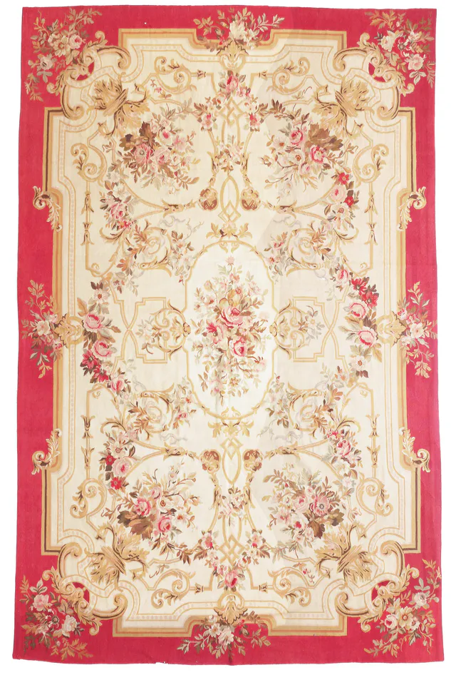 Aubusson Design Rug in, 280 × 175 cm