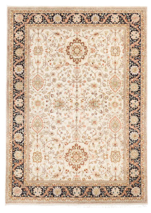 Fine Garous Rug in, 210 × 151 cm