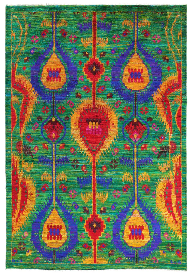 Sari Silk Green Fine rug in, 238 × 165 cm
