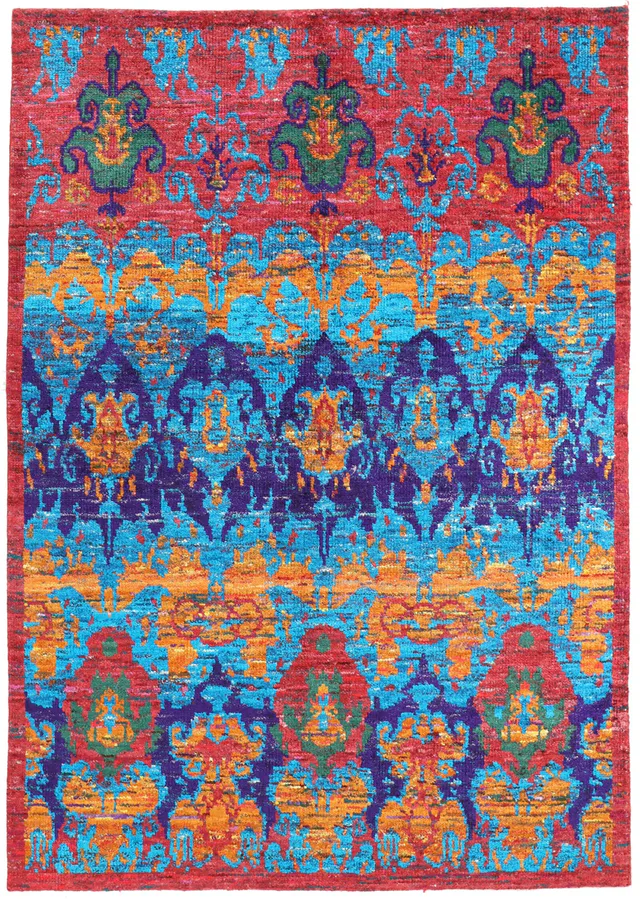 Hand-Knotted Sari Silk Rug in, 240 × 167 cm