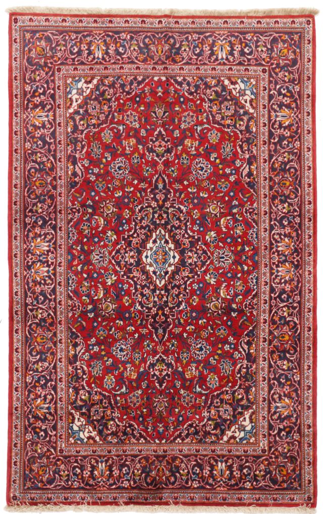 Persian Keshan/Kashan Design Rug, 227 × 141 cm