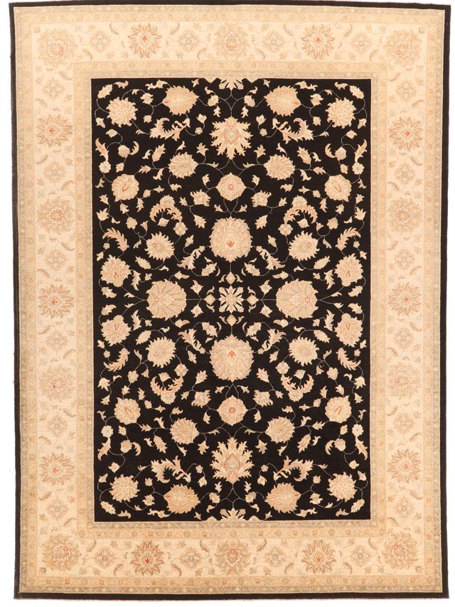 Garous Ziegler design rug, 416 × 303 cm