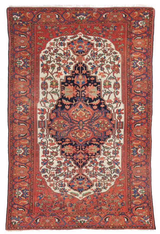 Antique Ferahan Rug – circa 1900 in, 204 × 135 cm