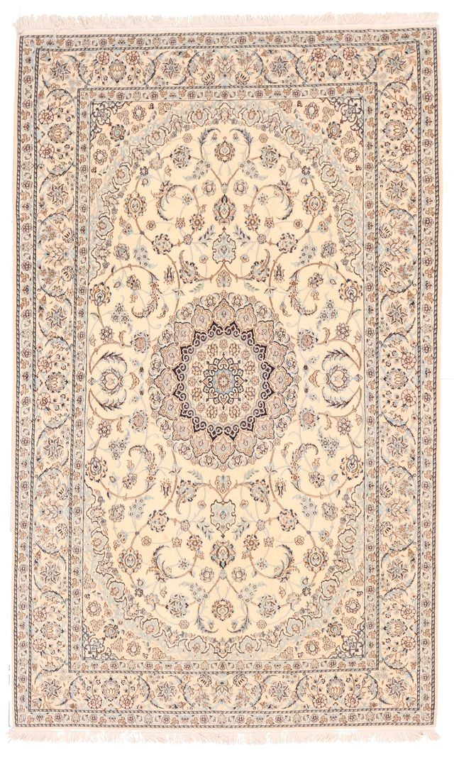 Nain 6LA with light blue, 216 × 134 cm