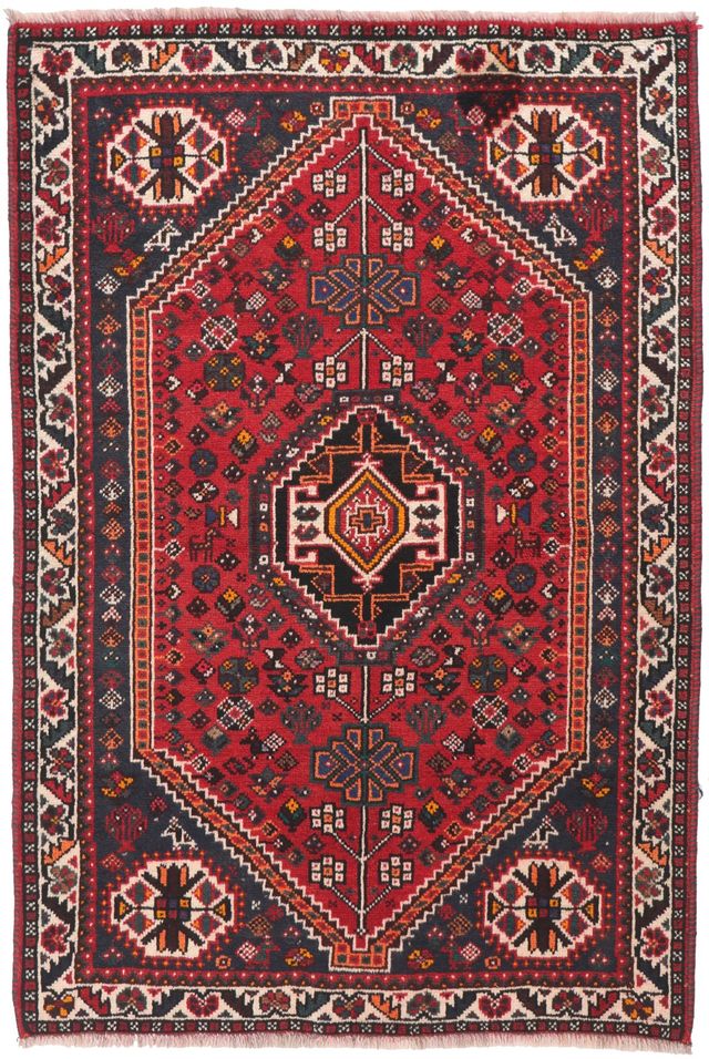 Kashgai / Qashgai Persian rug, 163 × 109 cm