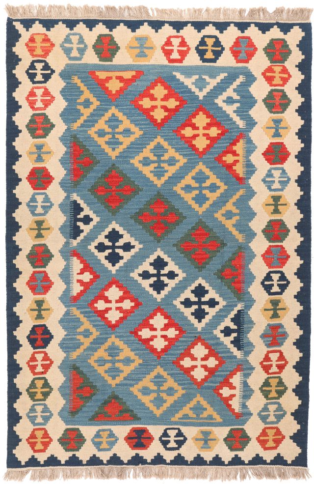 Kashgai or Qashkai Kilim, 180 × 123 cm