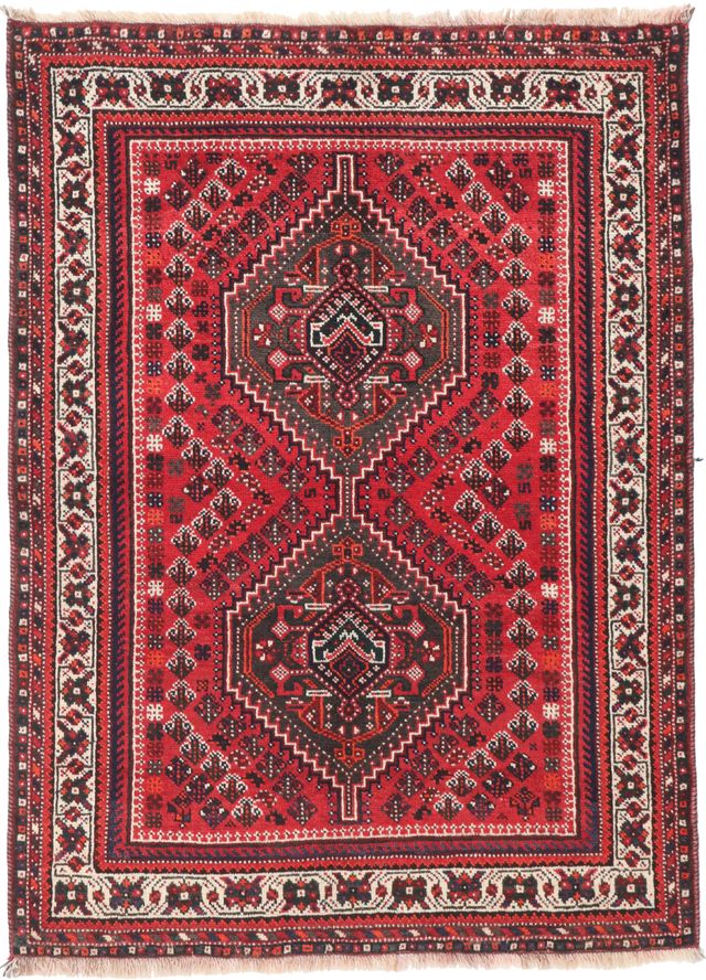 Persian nomadic Shiraz rug, 149 × 110 cm