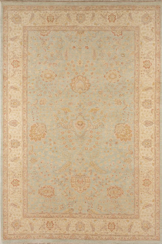Garous Ziegler design rug, 557 × 356 cm